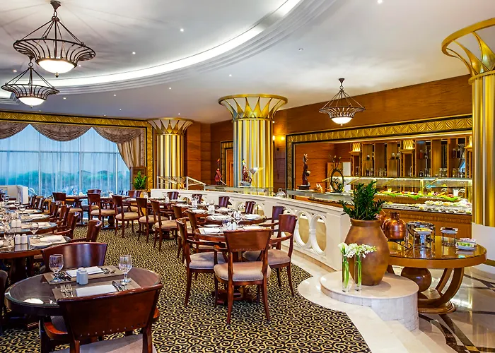 Corniche Abu DhabiHotel All Inclusive